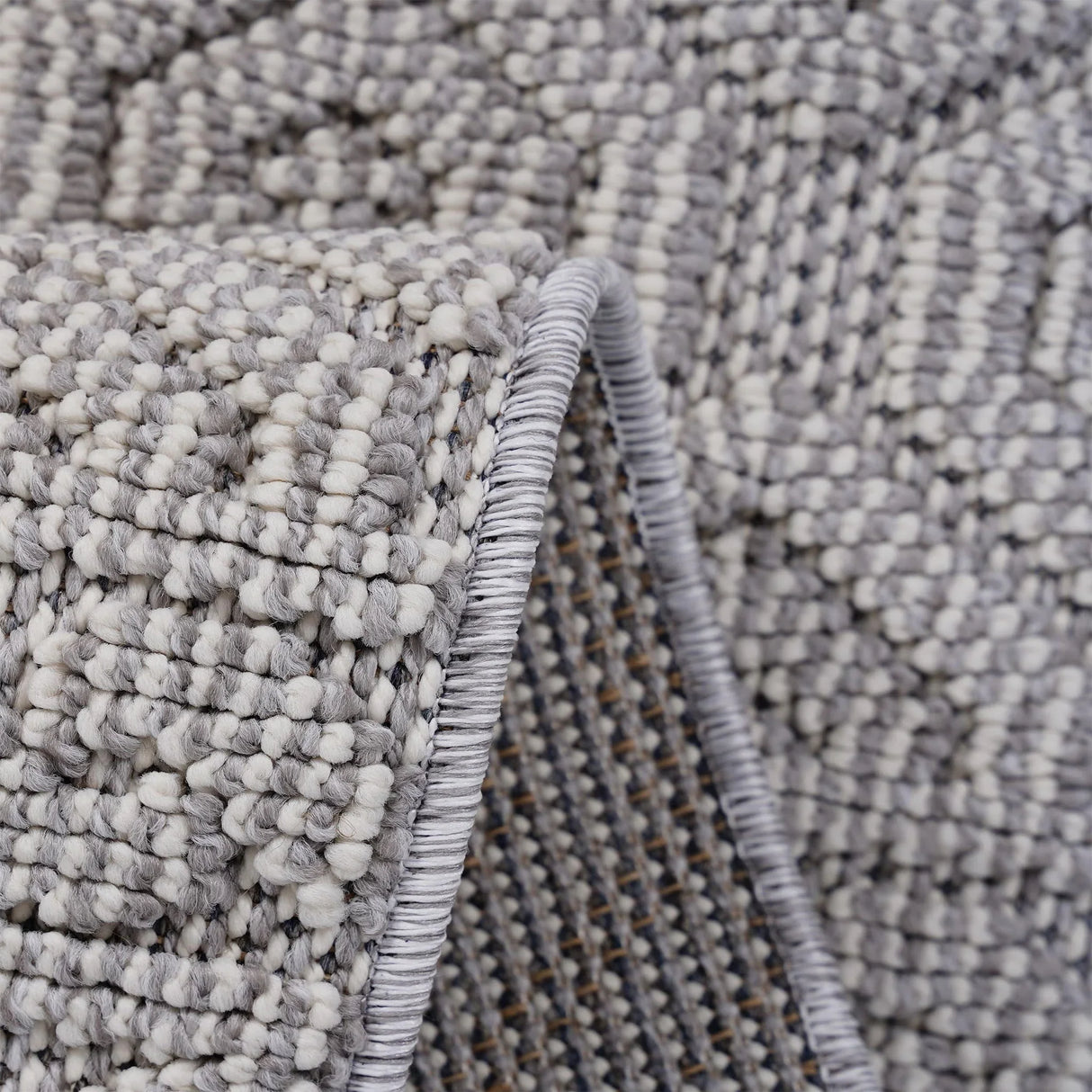 Guros - Geometric Indoor / Outdoor Area Rug - Furniture Home Direct