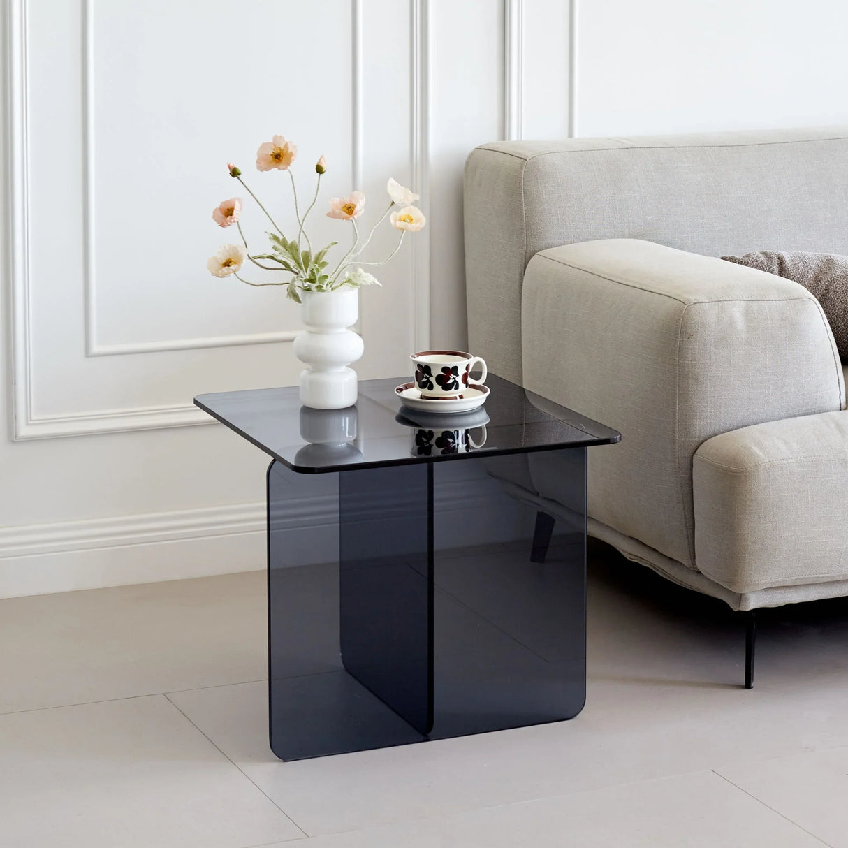 Modern Transparent Tempered Glass Sidetable - Furniture Home Direct