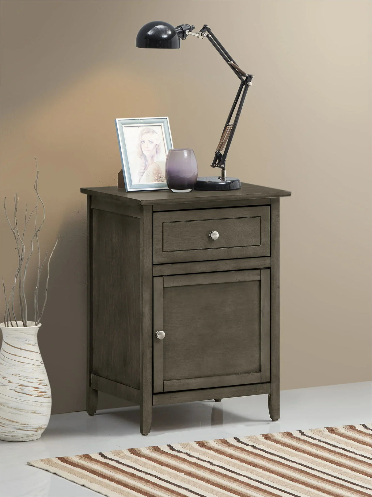 Izzy - 1 Drawer /1 Door Nightstand - Furniture Home Direct