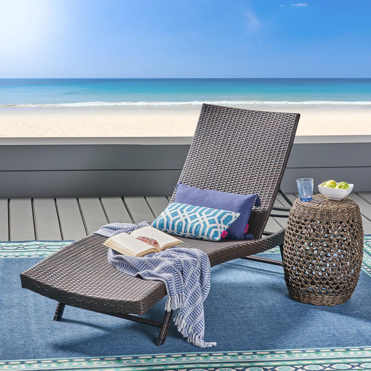 Wicker Chaise Lounge - Brown - Furniture Home Direct