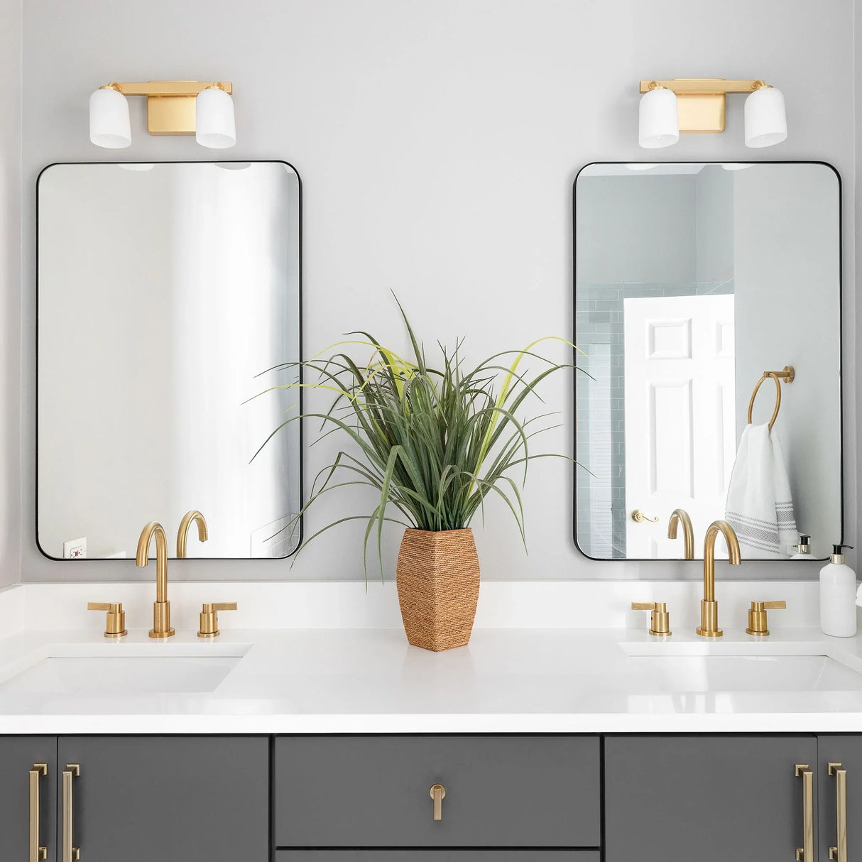 Wall Mirror Rectangular Mirror Metal Framed Mirror Vanity Mirror Dressing Mirror, For Bathroom, Living Room, Bedroom - Furniture Home Direct
