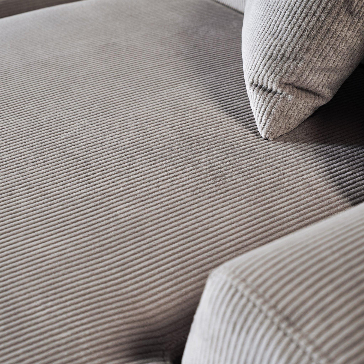 Mar - High-Quality Sectional Sofa - Furniture Home Direct