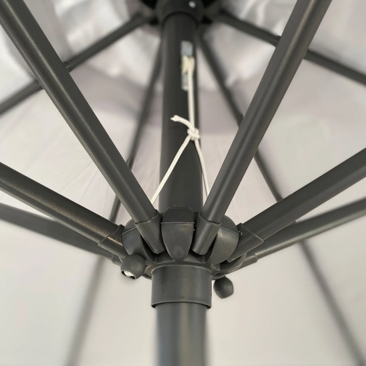 Patio Market Umbrella With 8 Steel Ribs, UV-Resistant And Waterproof Canopy - Furniture Home Direct