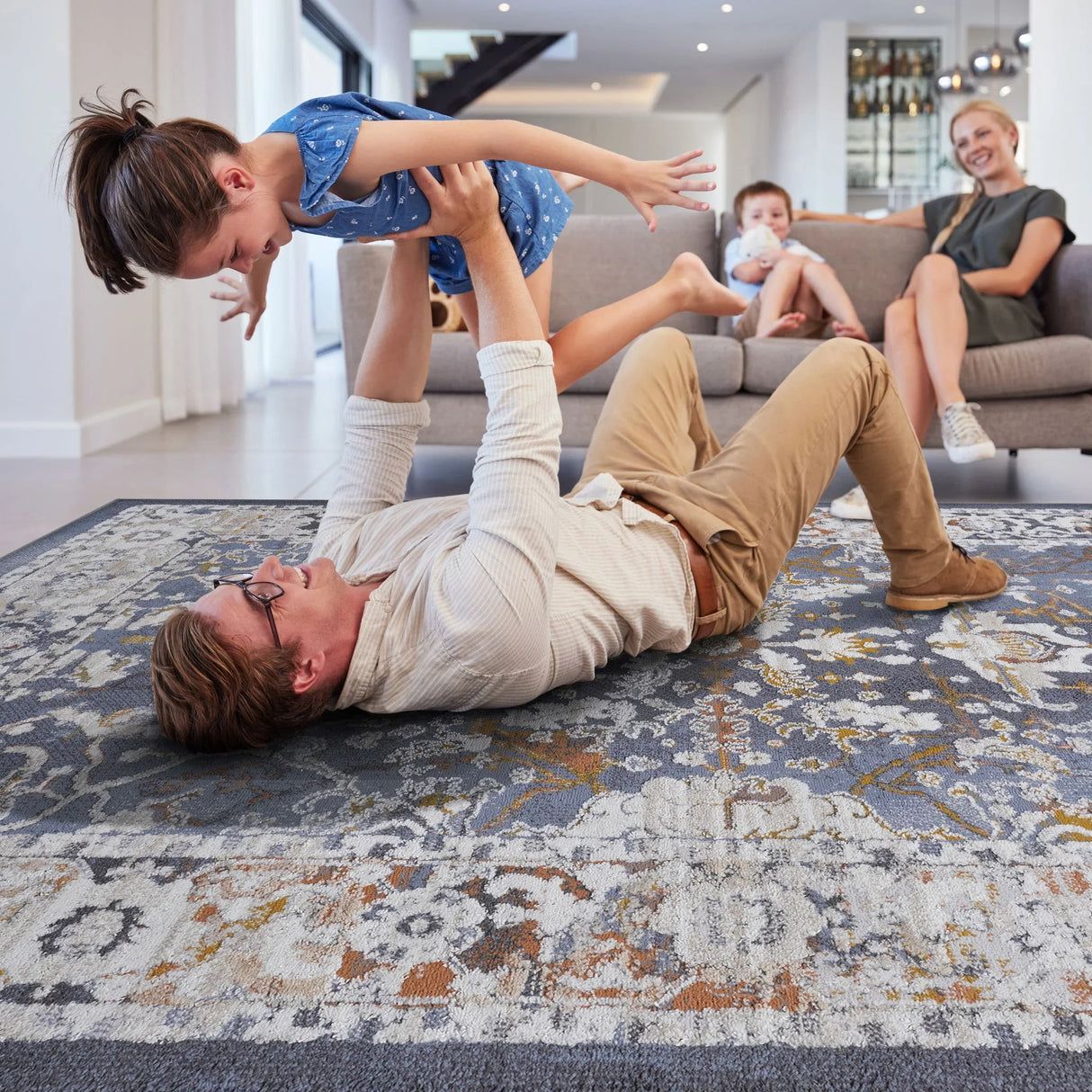 Payas - Trendy Traditional Area Rug - Furniture Home Direct