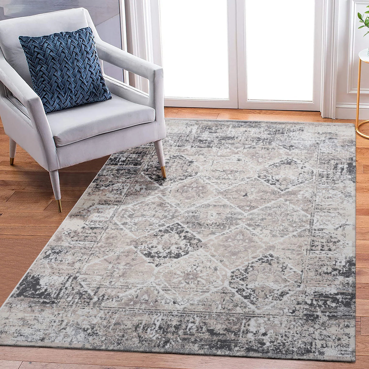 Payas - Traditional Area Rug - Furniture Home Direct