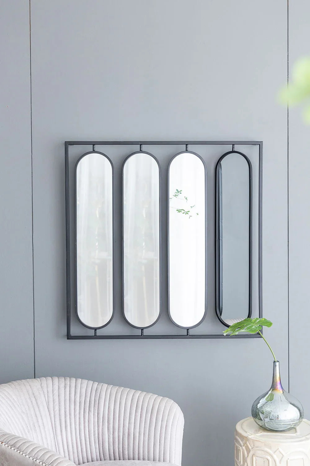 Large 4 Oval Wall Mirror With Square Frame, Home Decor For Living Room, Bedroom, Entryway, Office - Black - Furniture Home Direct