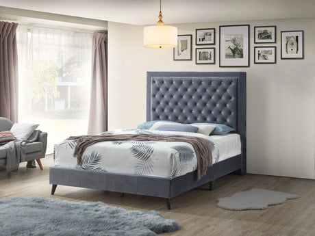 Classic Design Bed Elegant Glamour - Furniture Home Direct