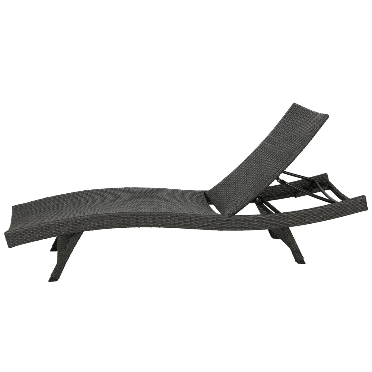Wicker Chaise Lounge - Furniture Home Direct
