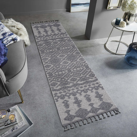 Guros - Trendy Traditional Indoor / Outdoor Rug - Furniture Home Direct
