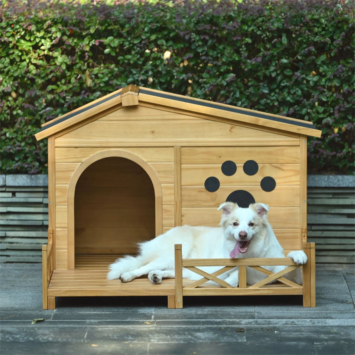 Wooden Dog House Outdoor With Porch, Dog Kennel With Water Resistant Asphalt Roof And Fencing, Indoor & Outdoor Dog Crate With Paw Print, Medium - Nature - Furniture Home Direct