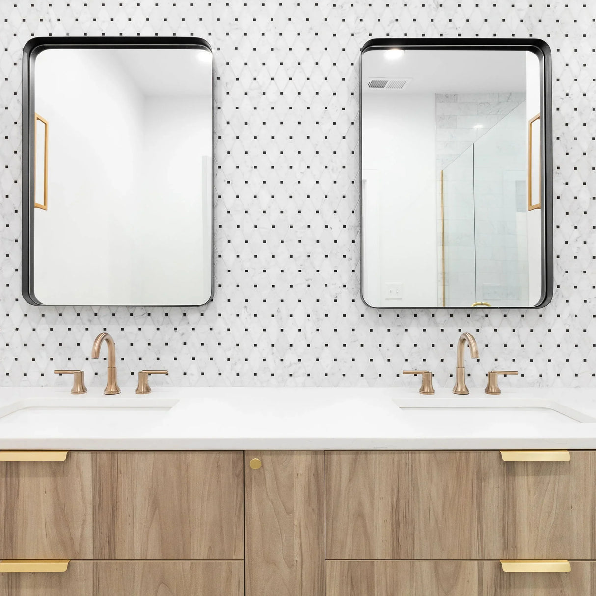 Wall Mirror Rectangular Mirror Metal Framed Mirror Vanity Mirror Dressing Mirror, For Bathroom, Living Room, Bedroom - Furniture Home Direct