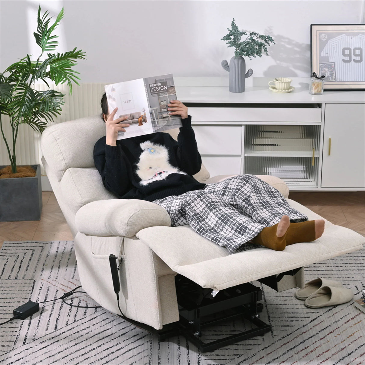 Oversized Power Lift Recliner Chai With Remote Control, Side Pocket, Spacious Seat - Furniture Home Direct