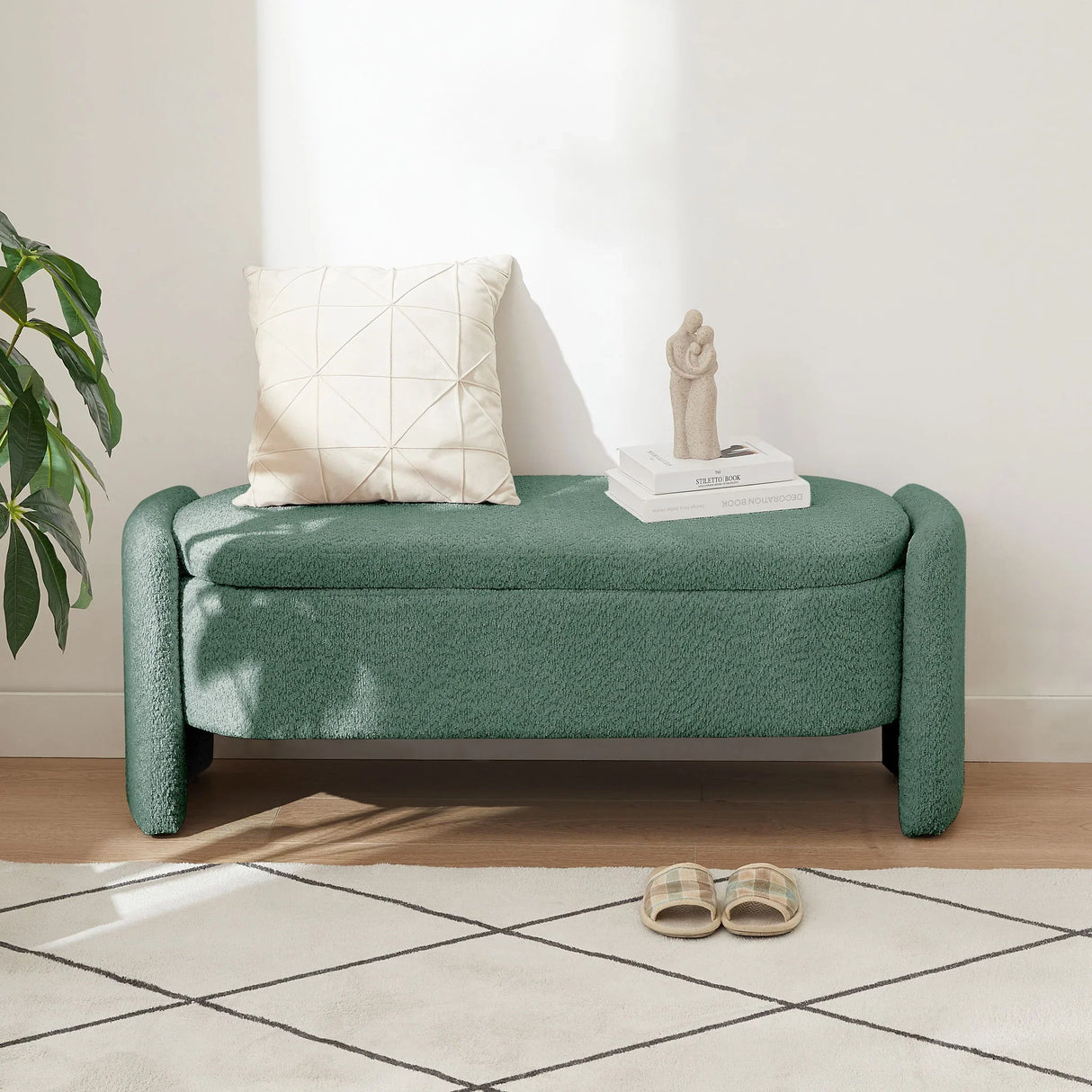 Ottoman Oval Storage Bench, 3D Lamb Fleece Bench With Large Storage Space For The Living Room, Entryway And Bedroom - Furniture Home Direct