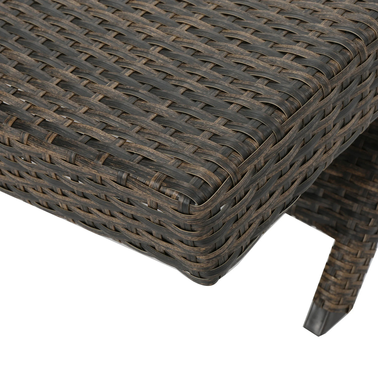 Wicker Chaise Lounge - Furniture Home Direct