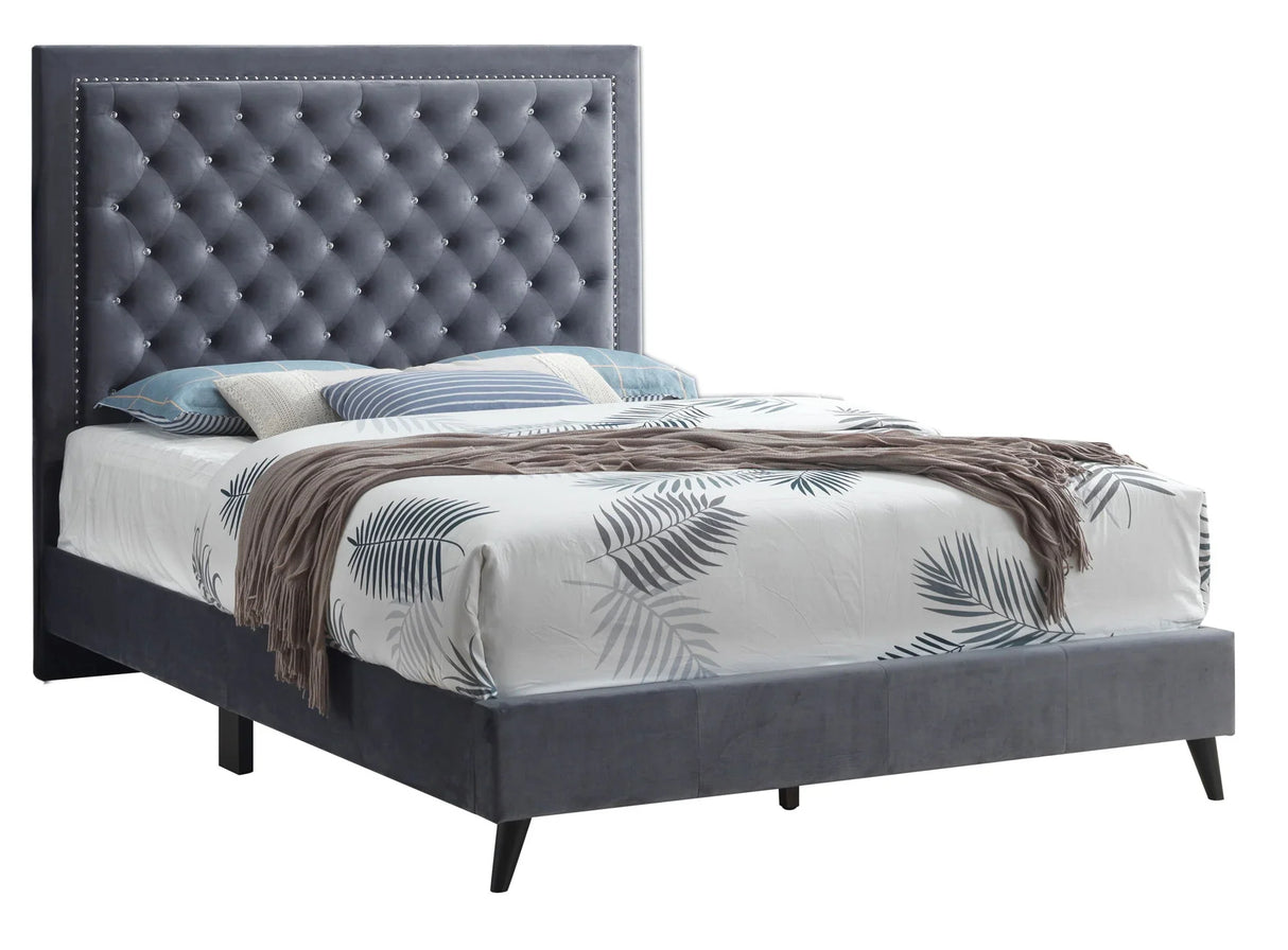 Classic Design Bed Elegant Glamour - Furniture Home Direct