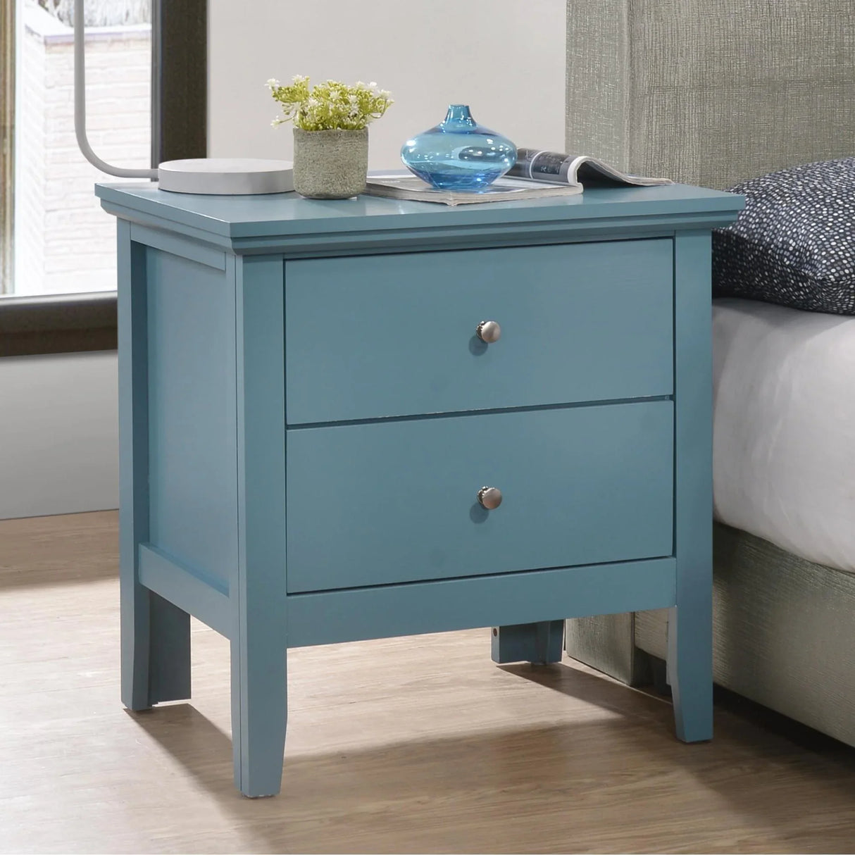 Primo - Nightstand