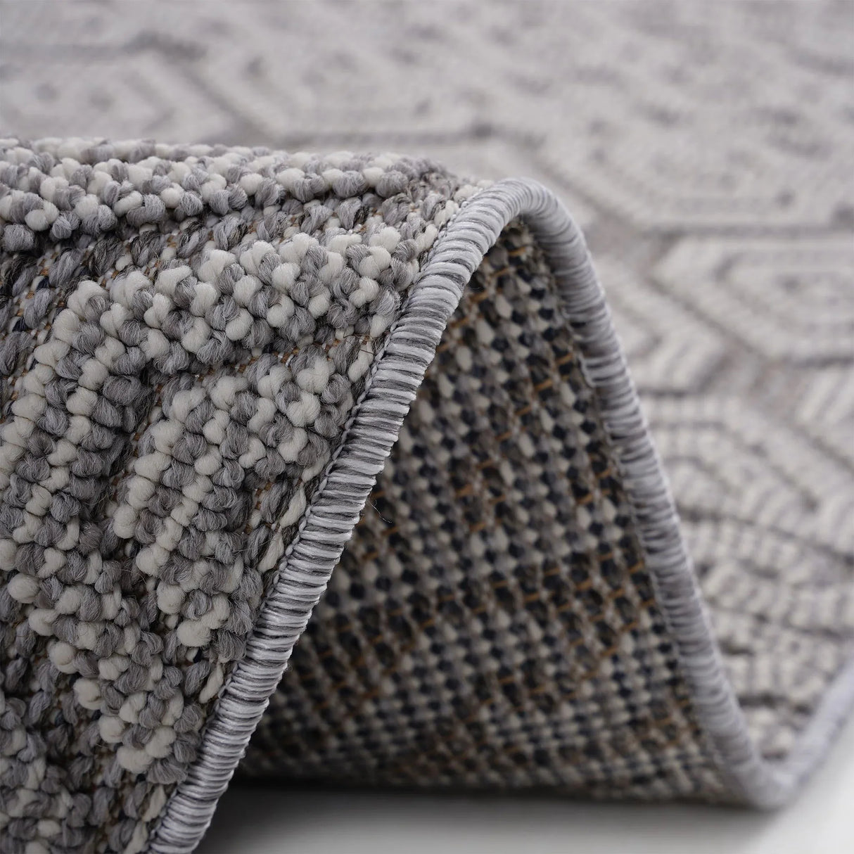 Guros - Geometric Indoor / Outdoor Area Rug - Furniture Home Direct