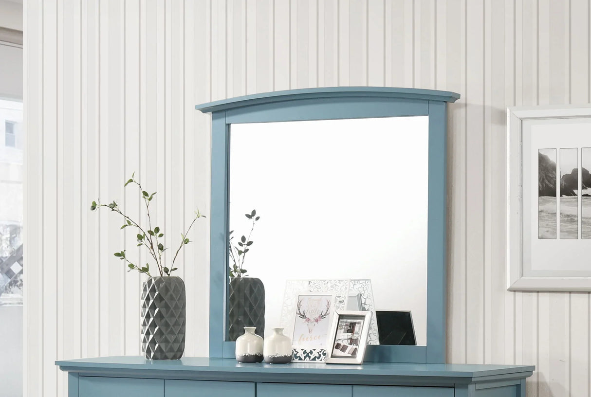Elegant Wall Mirror - Furniture Home Direct