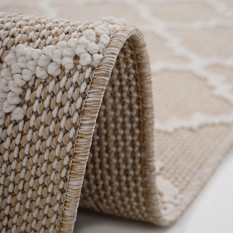 Guros - 4' X 6' Trellis Indoor / Outdoor Area Rug - Ivory - Furniture Home Direct