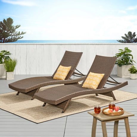 Wicker Chaise Lounge - Furniture Home Direct