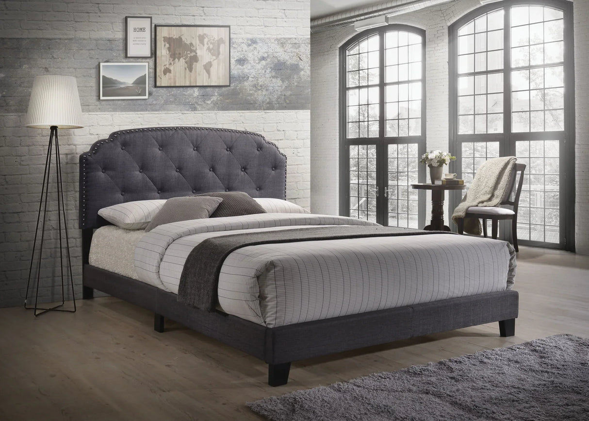 Tradilla - Queen Bed - Gray - Furniture Home Direct