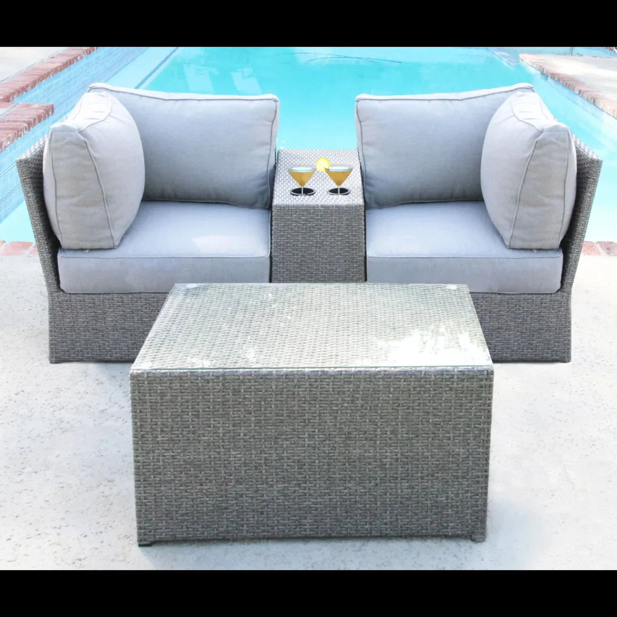 Comfortable Modern Patio Rattan Sectional Set With Cushions - Furniture Home Direct