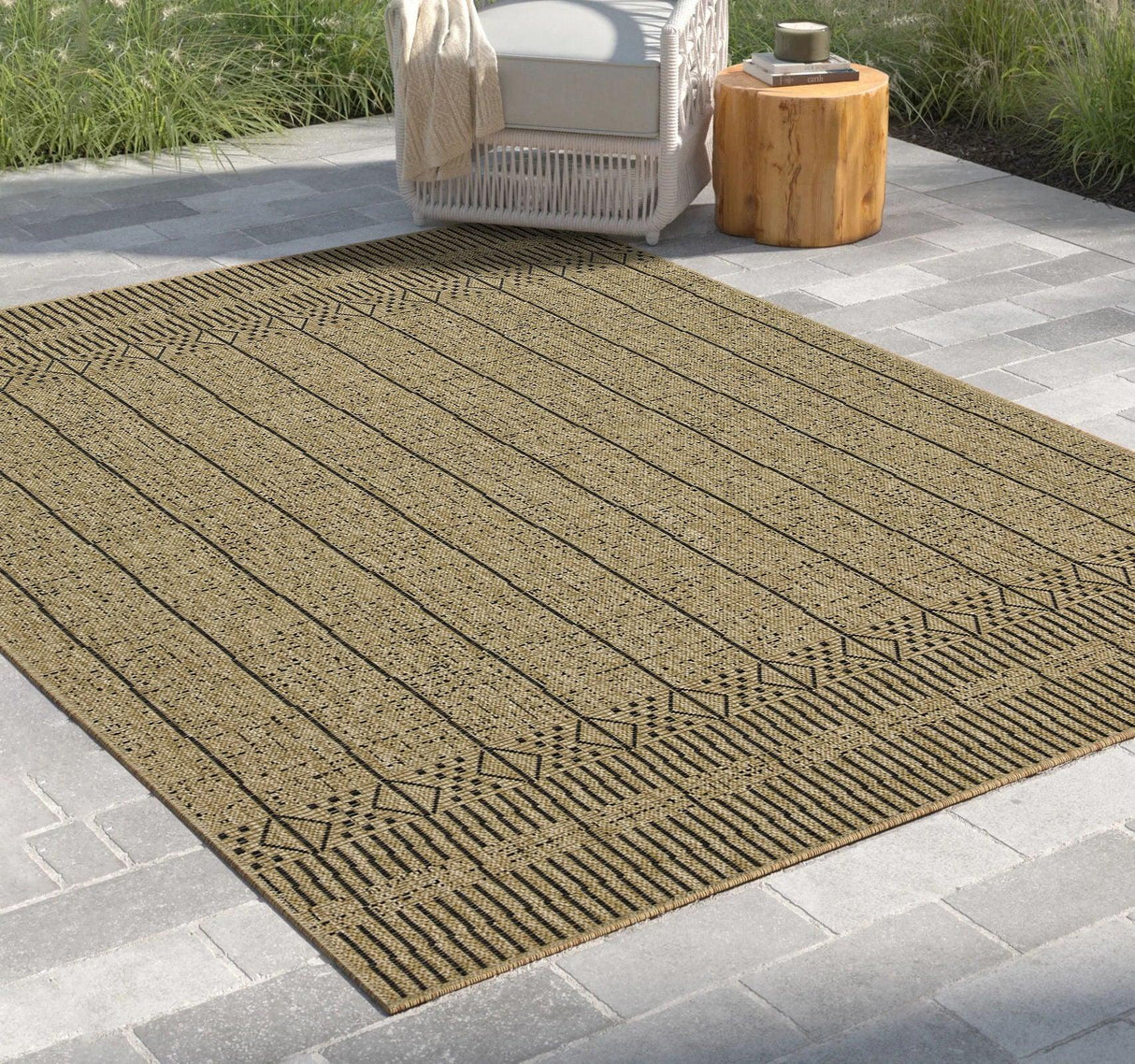 Earth - Indoor / Outdoor, Area Rug - Jute / Black - Furniture Home Direct