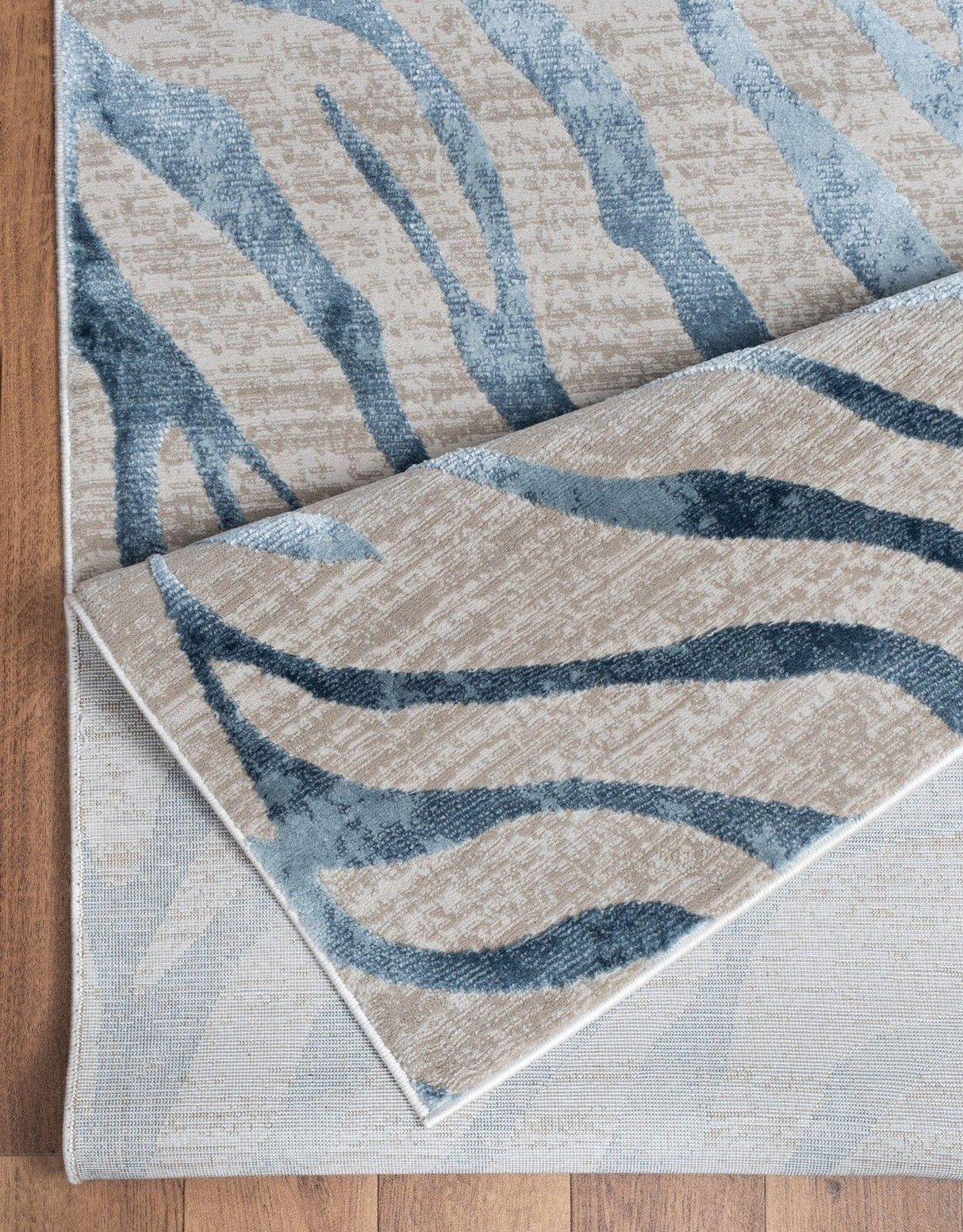 Elegance - 5'3" X 7'3" Polyester Area Rug - Blue - Furniture Home Direct