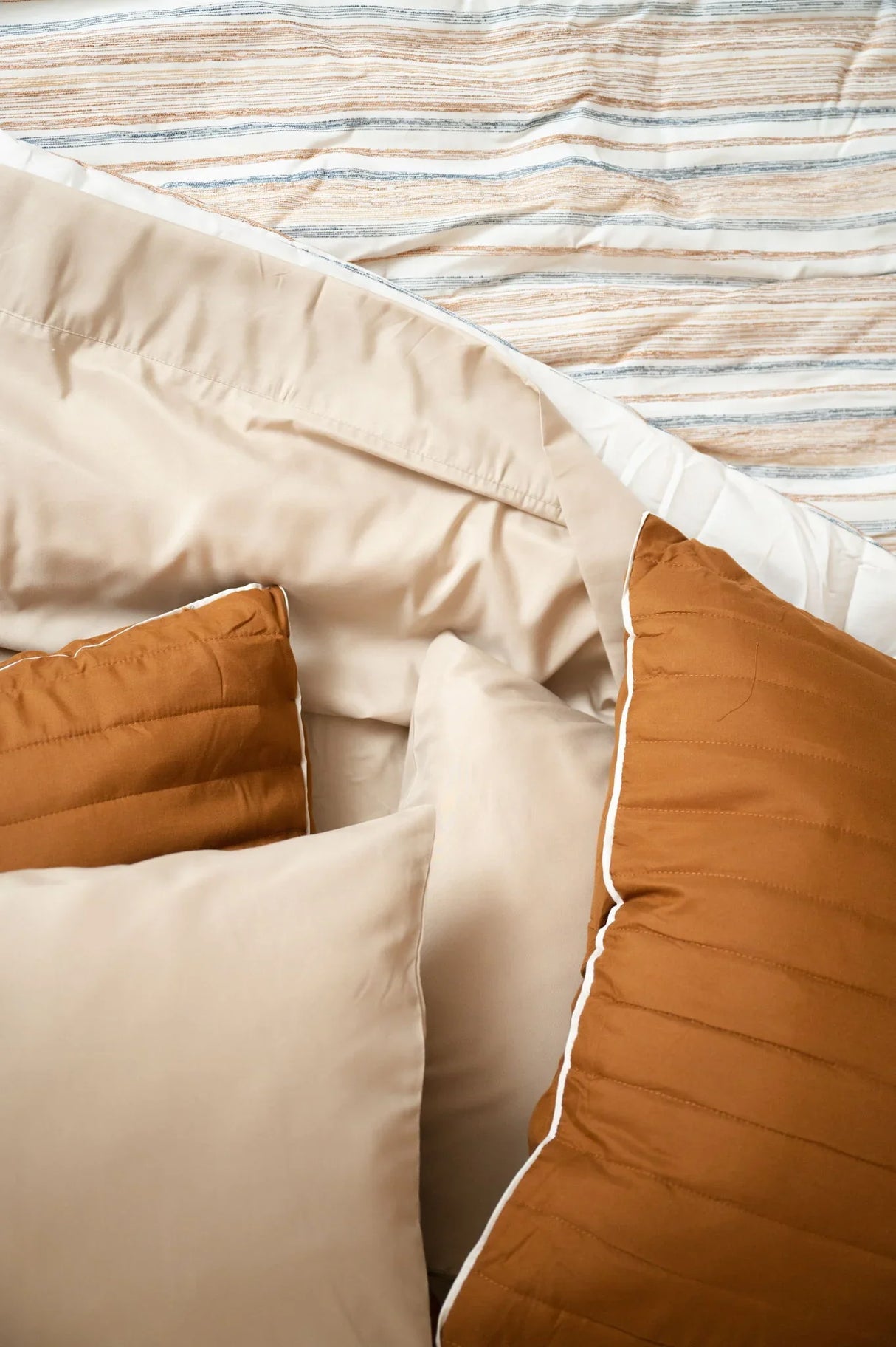 4 Piece Bamboo Flex Head Hypoallergenic Sheet Set - Furniture Home Direct