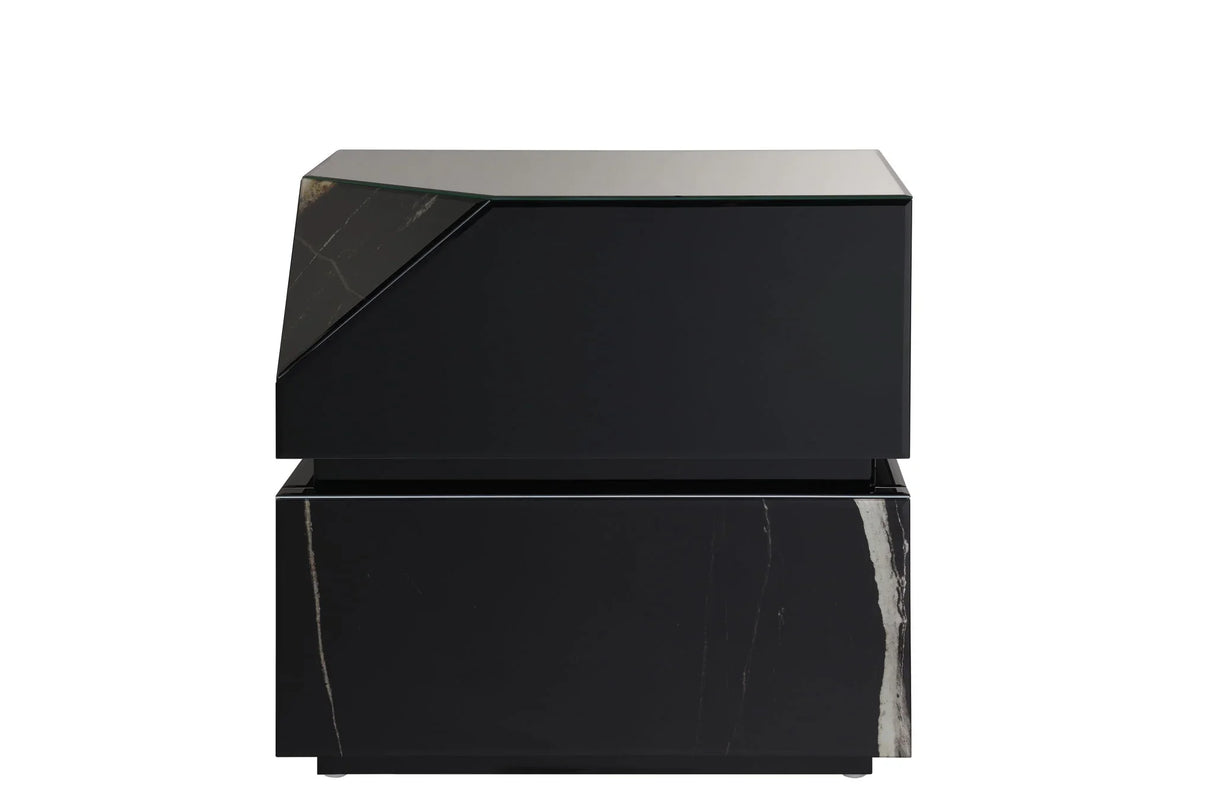 Drisana - Mirrored End Table - Black - Furniture Home Direct