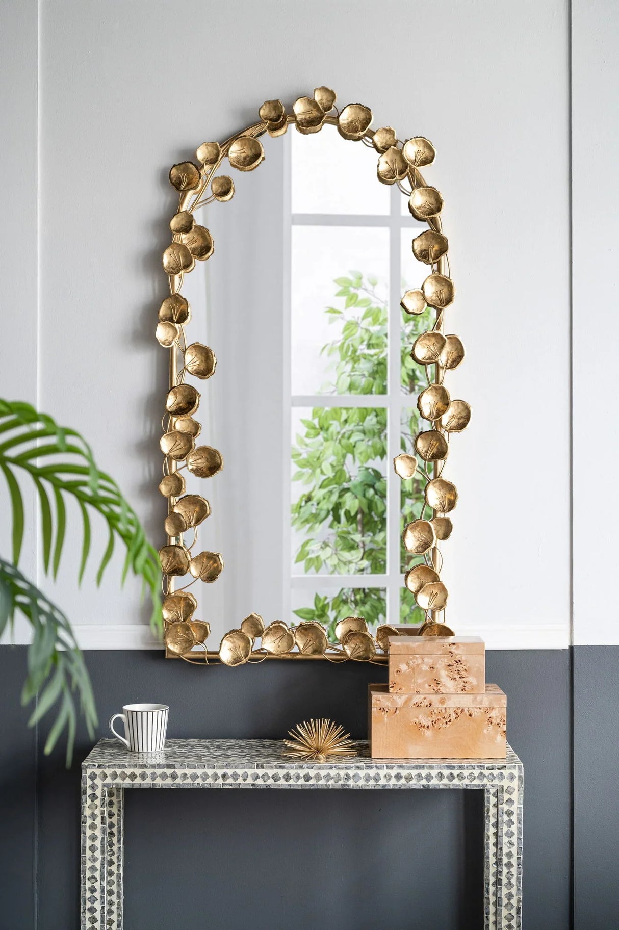 Full Length Arched Wall Mirror With en Leaf Accents Decorative Mirror For Living Room Bedroom - Gold - Furniture Home Direct