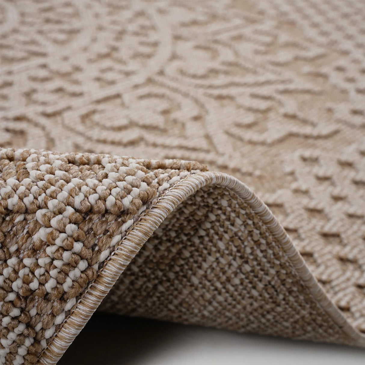 Guros - Medallion Indoor / Outdoor Area Rug - Furniture Home Direct
