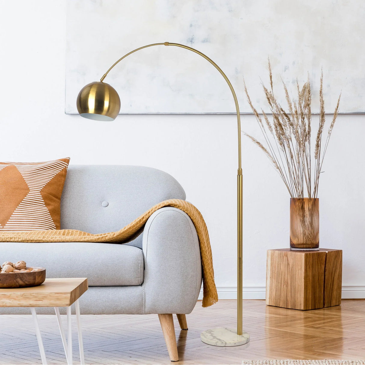 Oasis - Long Arm Gold Adjustable Floor Lamp With Round Marble Base - Gold / White Marble - Furniture Home Direct