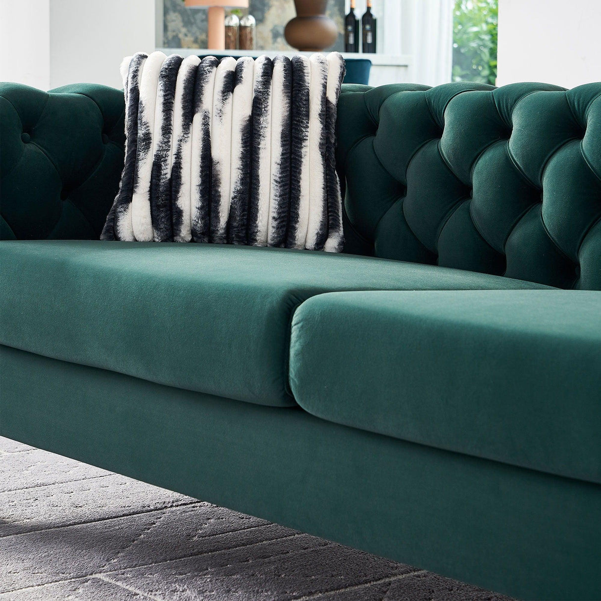 Chesterfield - Modern Tufted Velvet Living Room Sofa, 84.25''W Couch - Furniture Home Direct